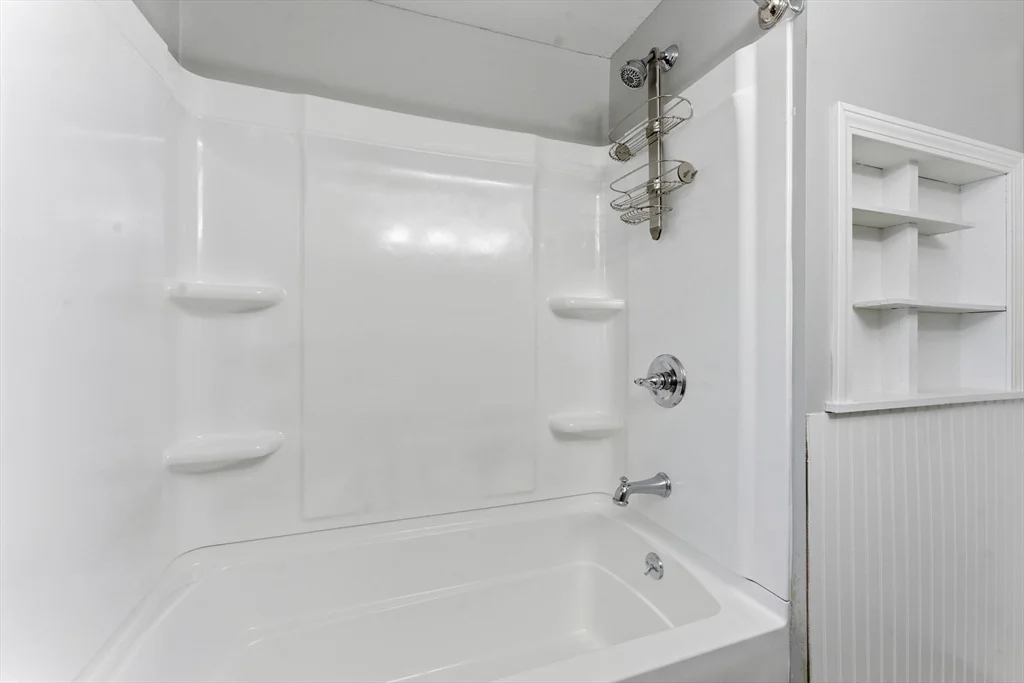 Photo of 123 Beesley Ave