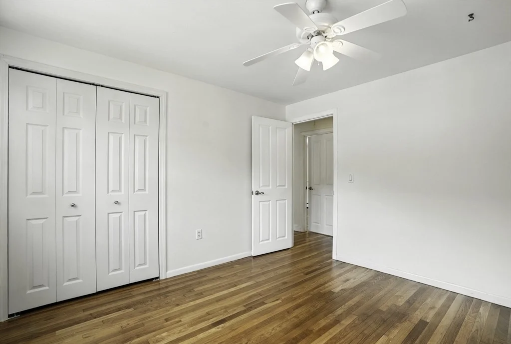 Photo of 10 Diantonio Dr