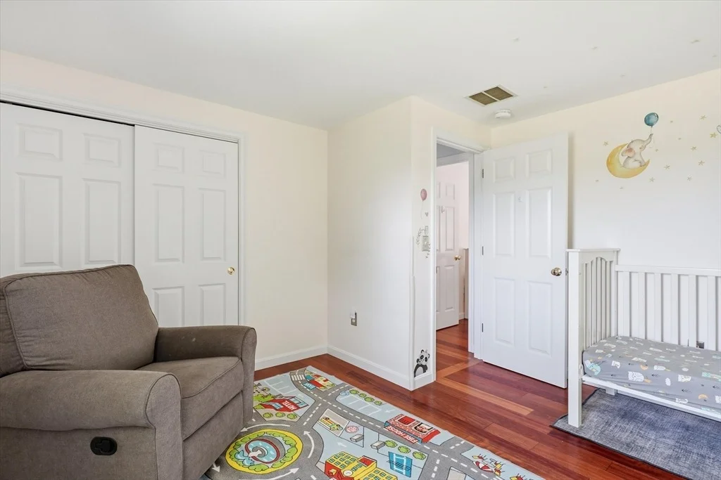 Photo of 26 Long Hill Rd