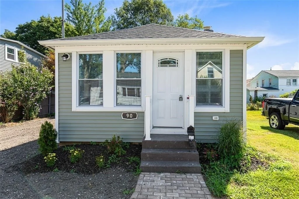 Photo of 90 Huron Street