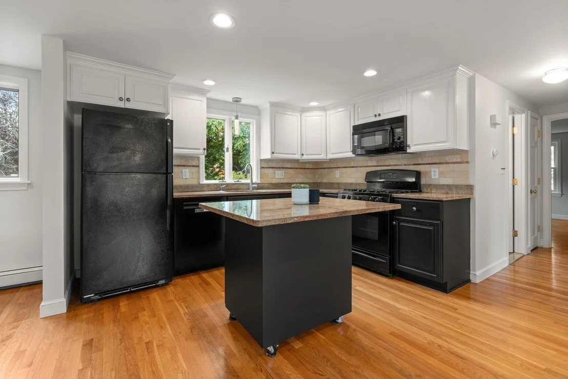Photo of 358 Central Ave