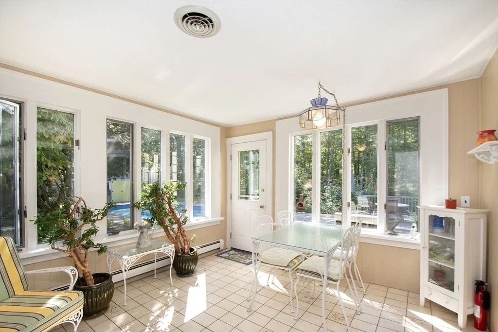 Photo of 9 Dennis Circle