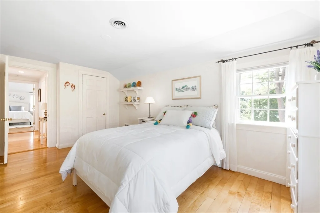Photo of 212 Broad Meadow Road