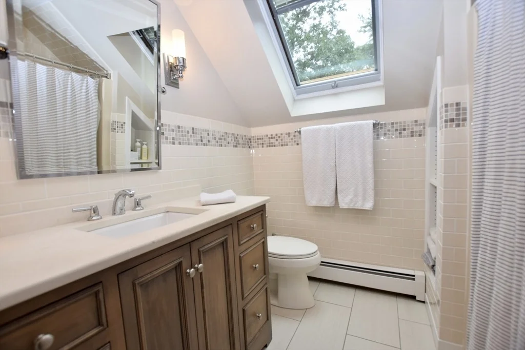 Photo of 163 Cherry St.