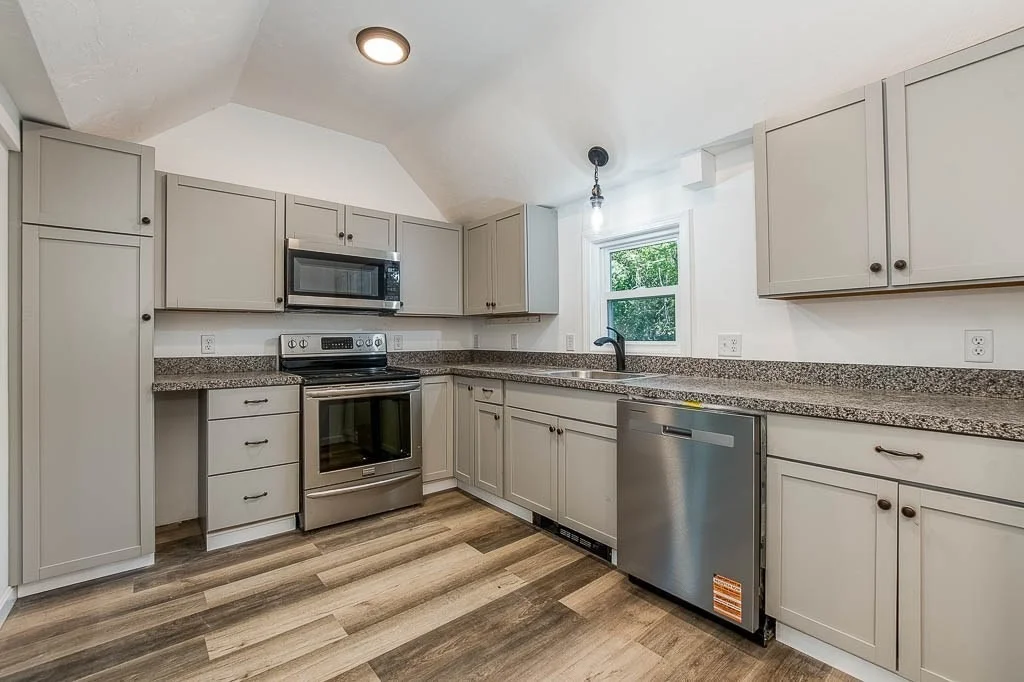 Photo of 2838 Cranberry Hwy