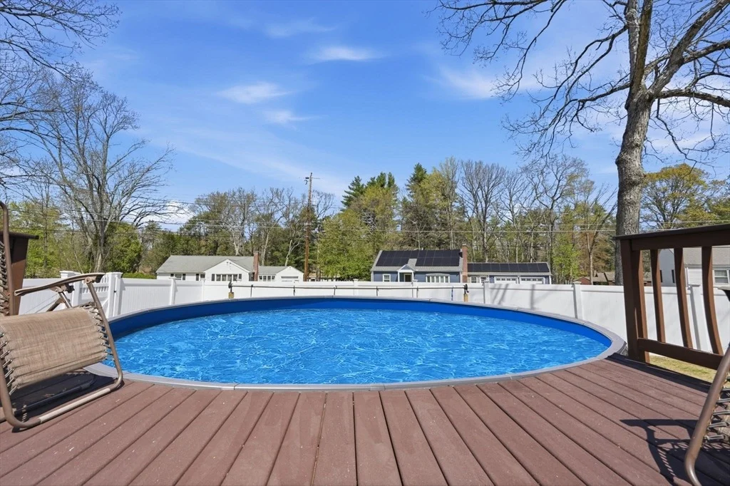 Photo of 33 Winding Ln
