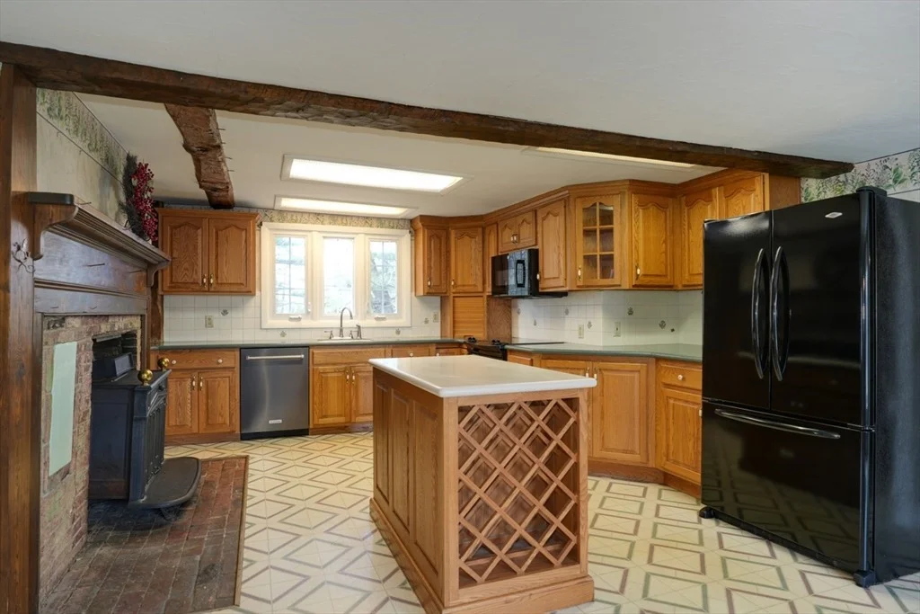 Photo of 144 Seven Bridge Rd