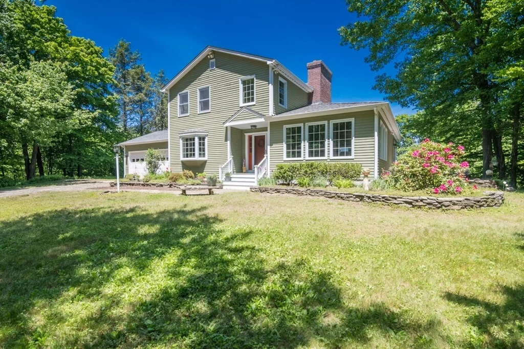 Photo of 26 Briar Hill Rd