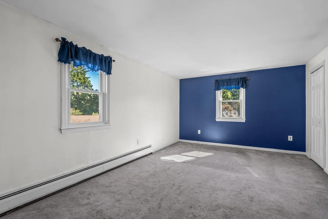 Photo of 105 Freda Ln
