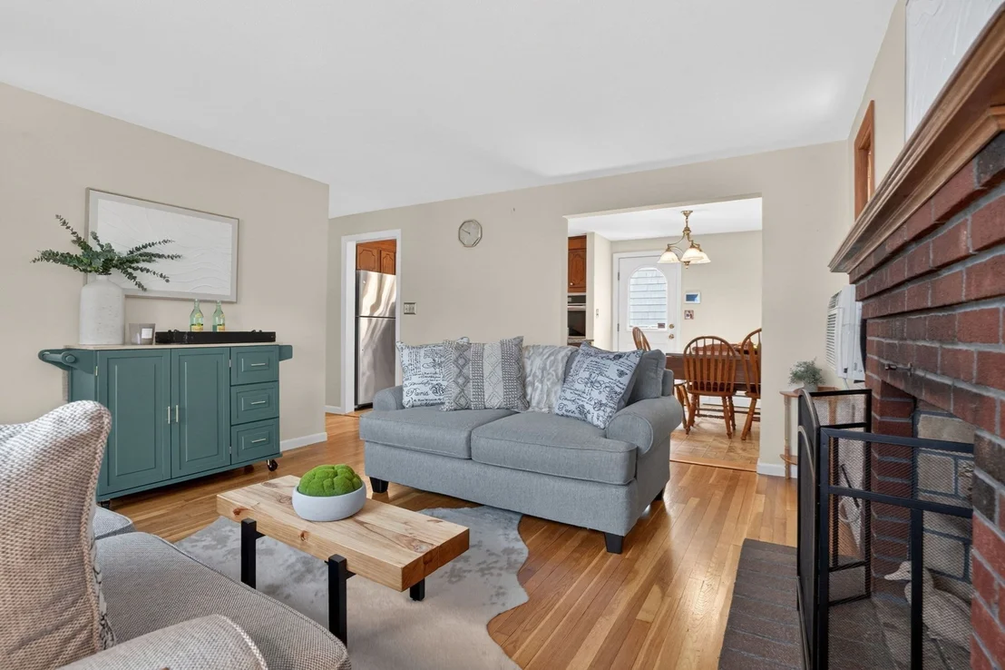 Photo of 46 Grapevine Ave