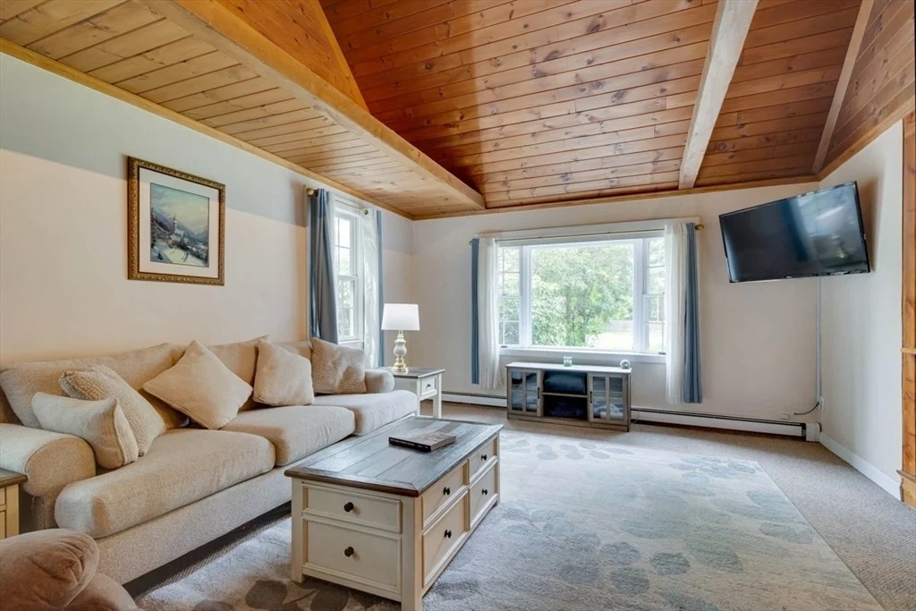 Photo of 35 Blueberry Lane