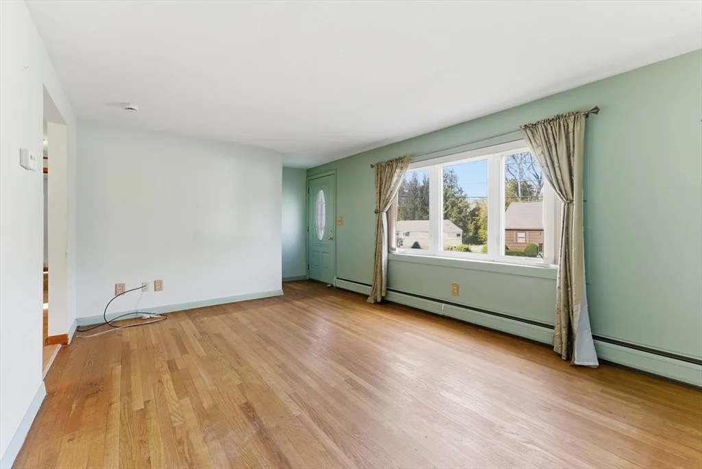 Photo of 18 Smith Avenue