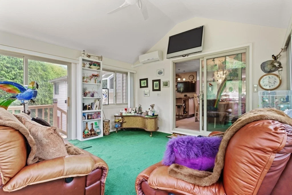 Photo of 10 Katy Cir