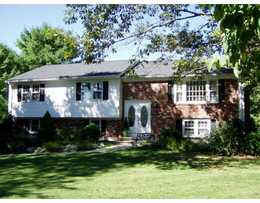 Photo of 405 Arlington Street