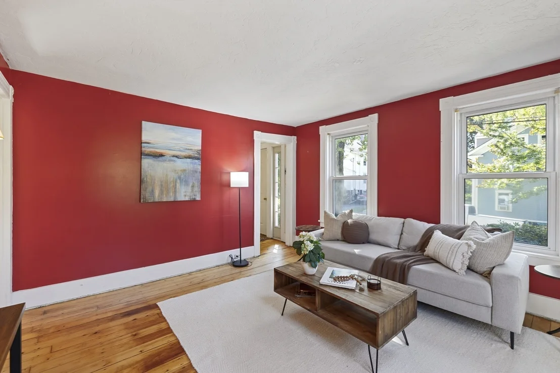 Photo of 10 Spring St