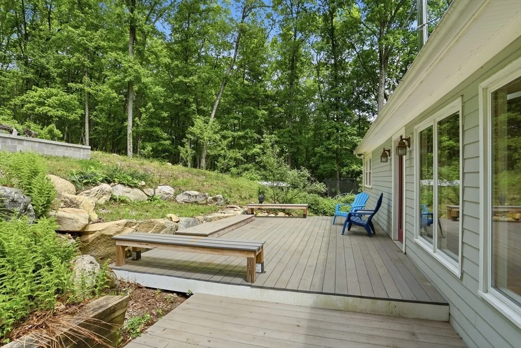 Photo of 39 Ethan Allen Dr.
