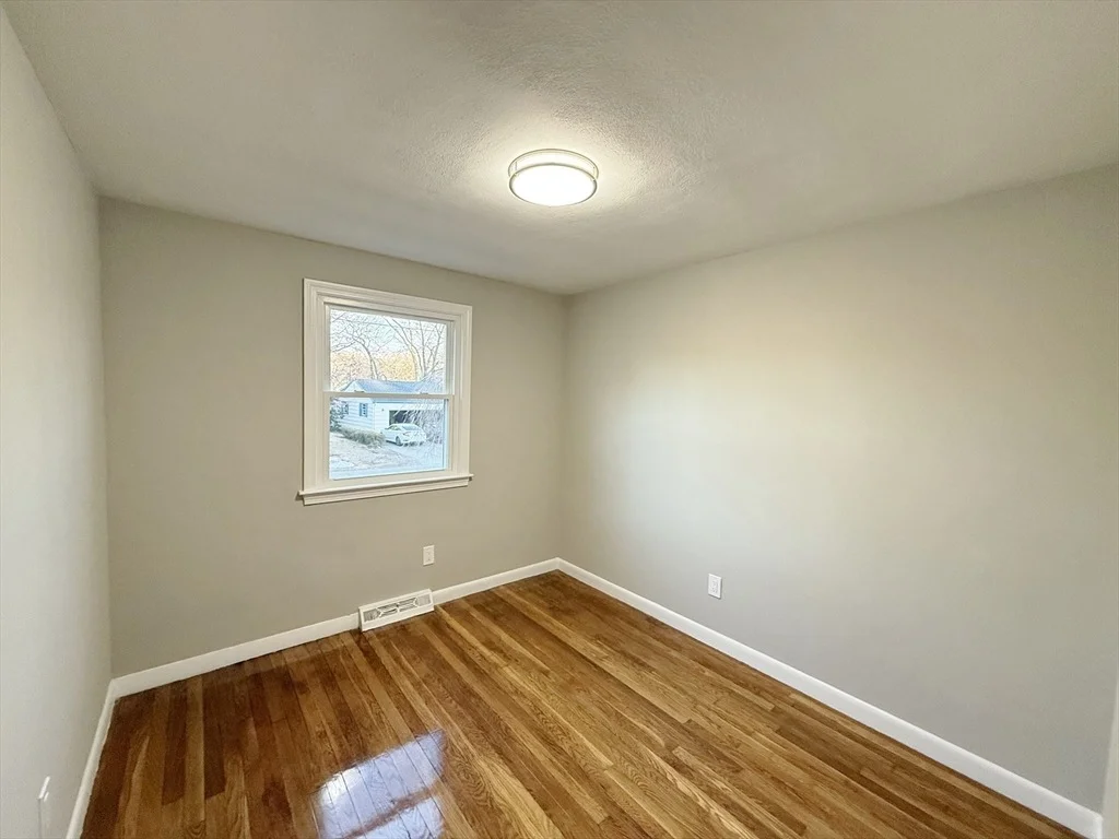 Photo of 105 Duncan Rd