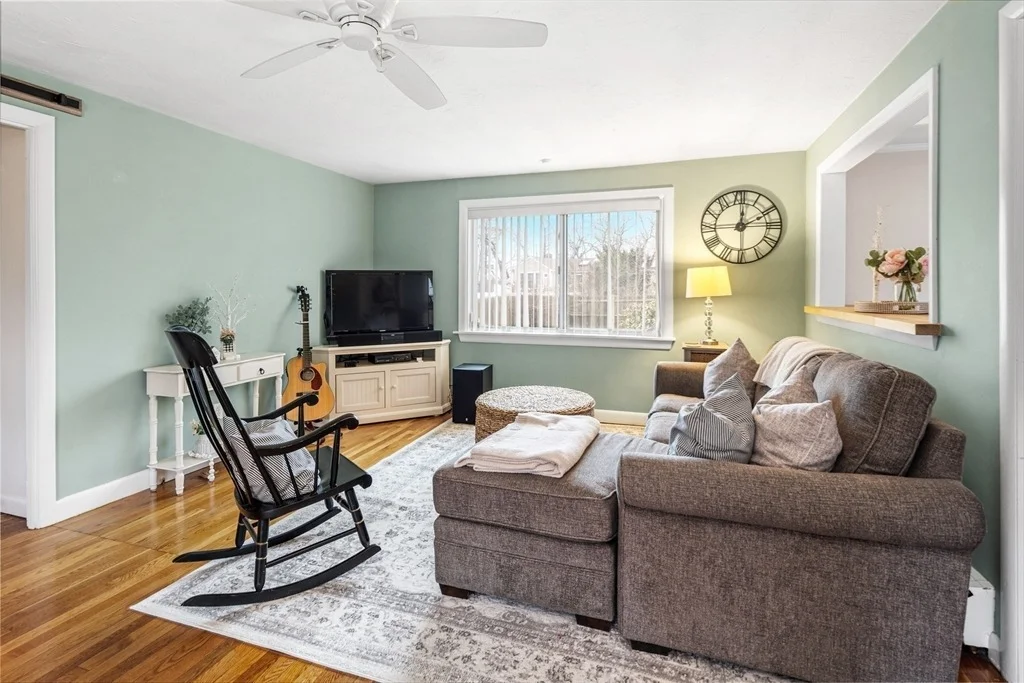 Photo of 75 Pine Haven Circle