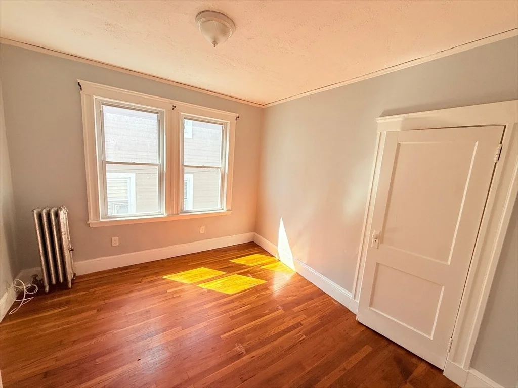 Photo of Unit B at 20 Ferry St