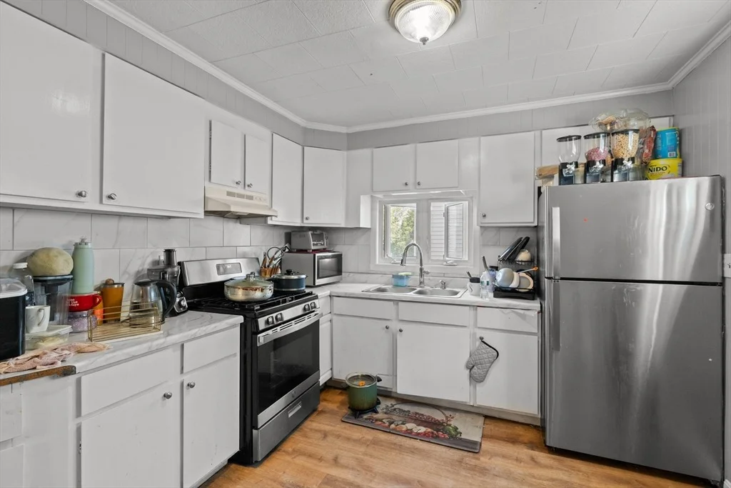 Photo of 554 Third St