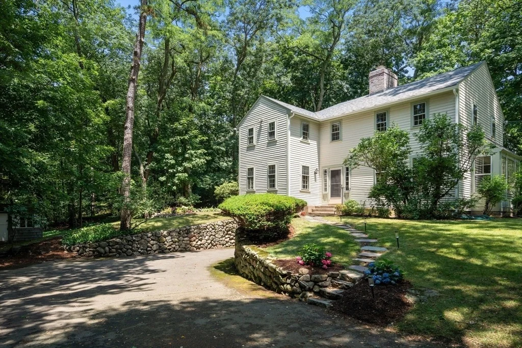 Photo of 41 Locust Ave