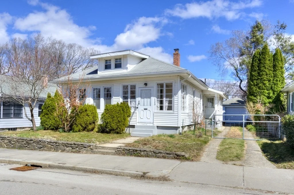 Photo of 123 Dana Ave