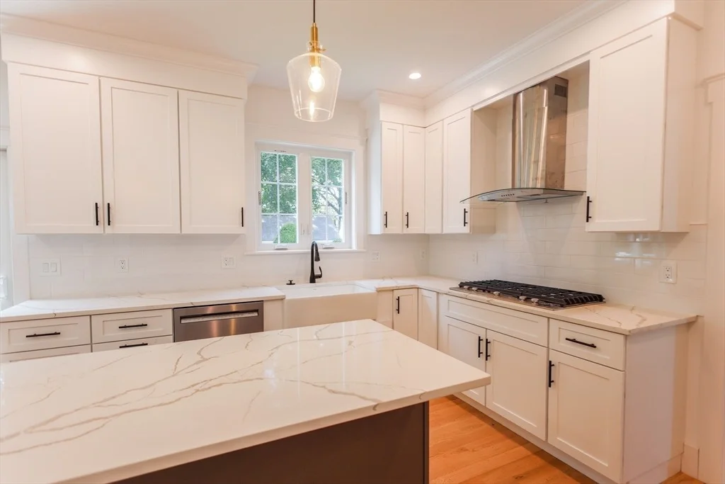 Photo of 8 Bellmore Road
