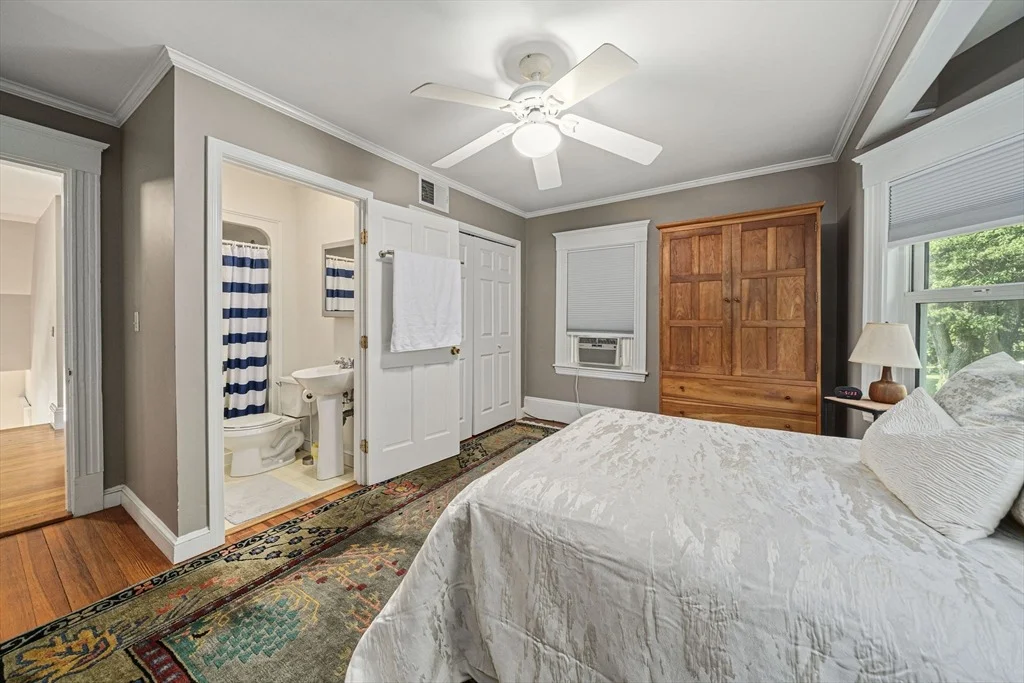 Photo of 54 Brook Rd