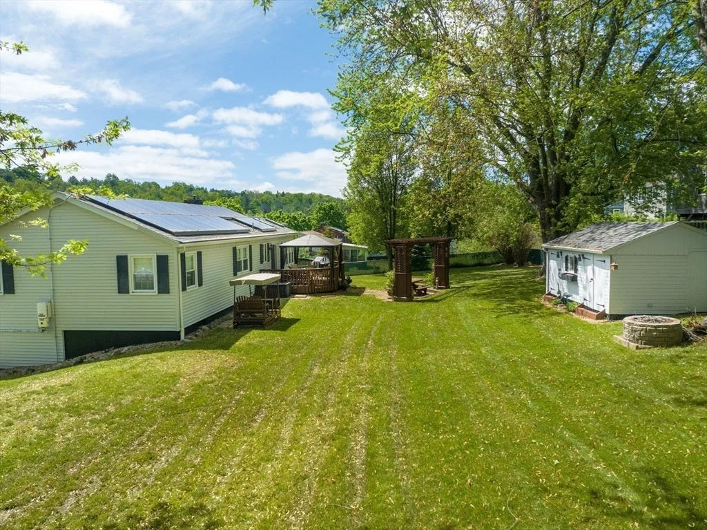 Photo of 12 Old Farm Rd