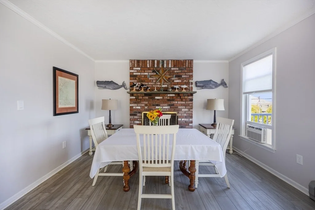 Photo of 38 Point Allerton Ave