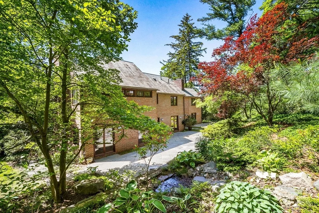 Photo of 34 Lagrange St