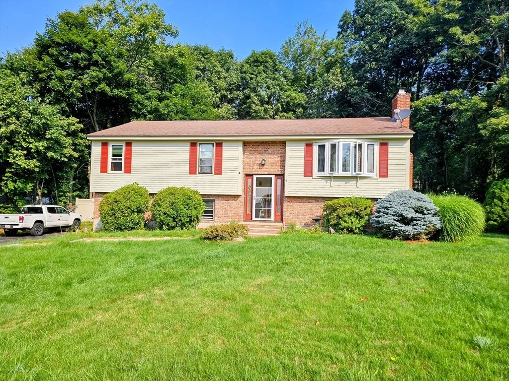 Photo of 4 Sycamore Dr