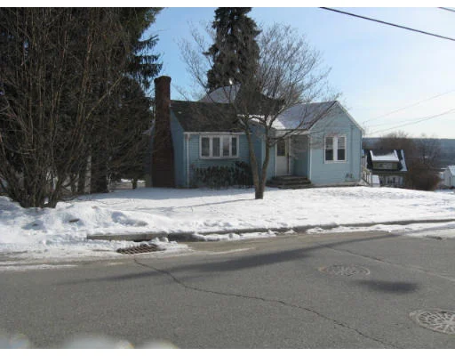 Photo of 24 White Ave
