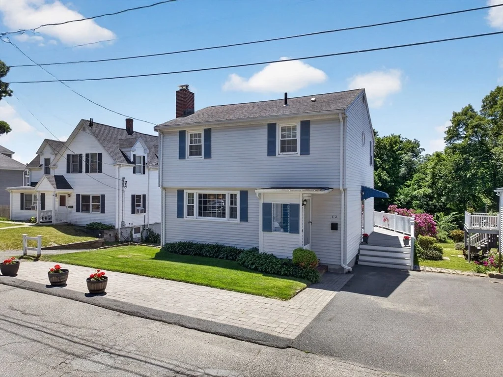 Photo of 82 Park Rd