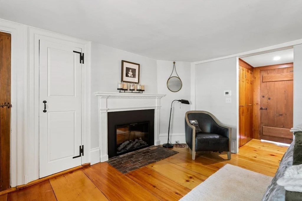 Photo of 552 Forest Street