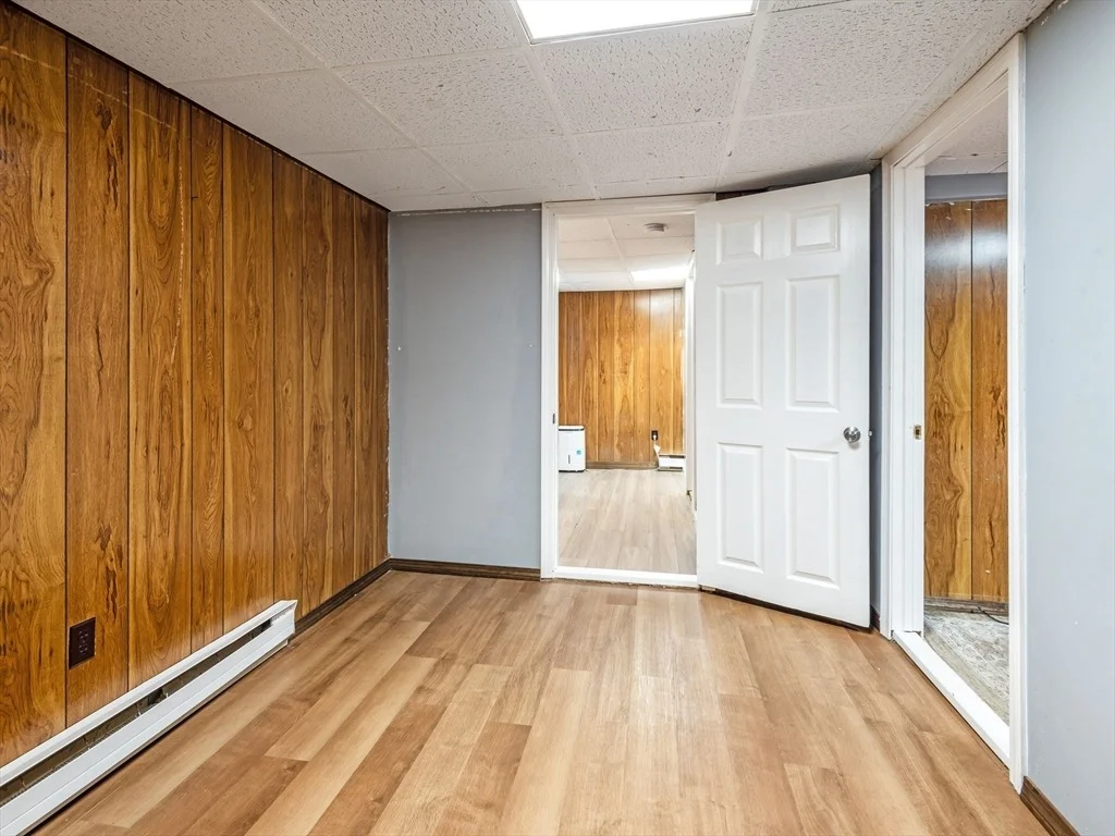 Photo of 39 Barbara Ave