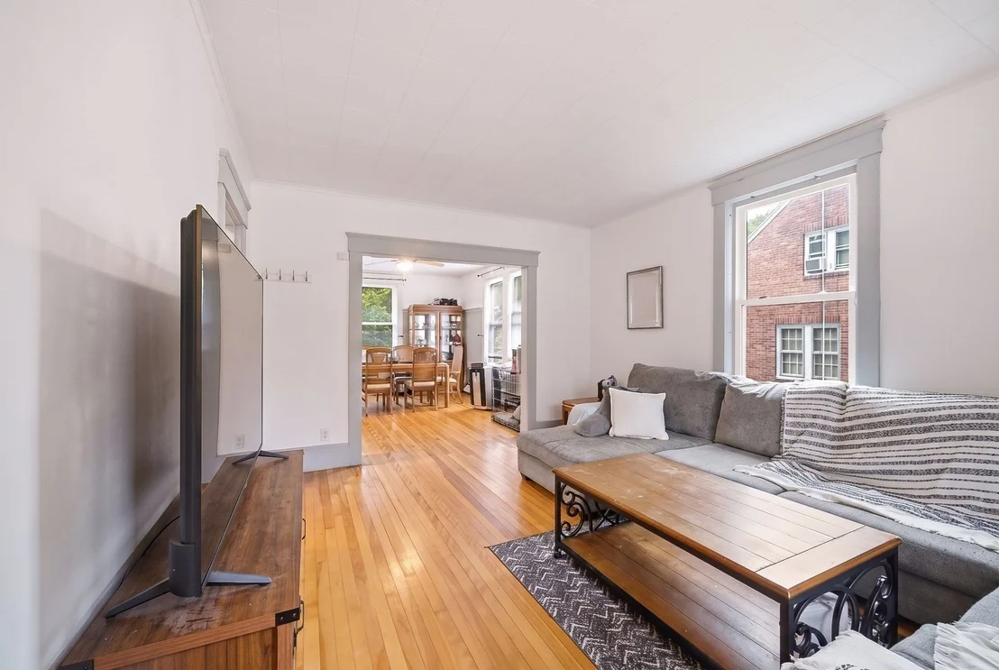 Photo of 209 Green St