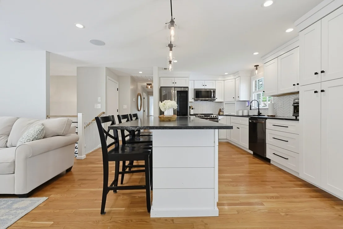 Photo of 10 Howe Circle