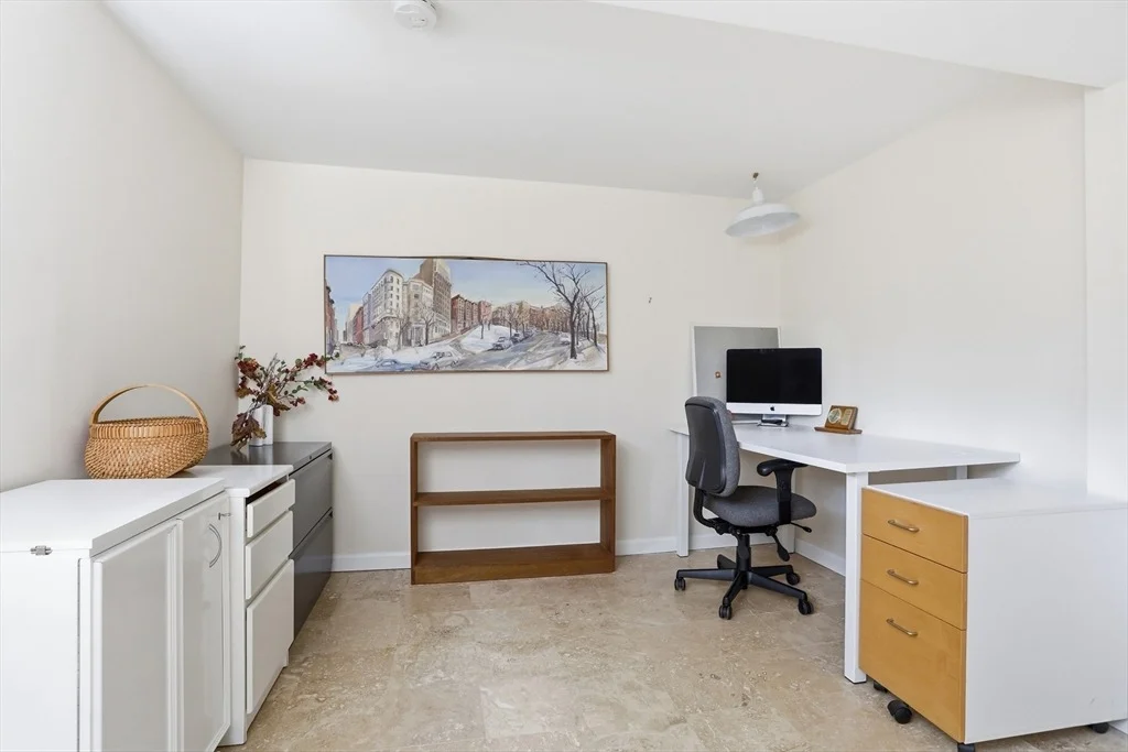 Photo of 32 Baskin Road