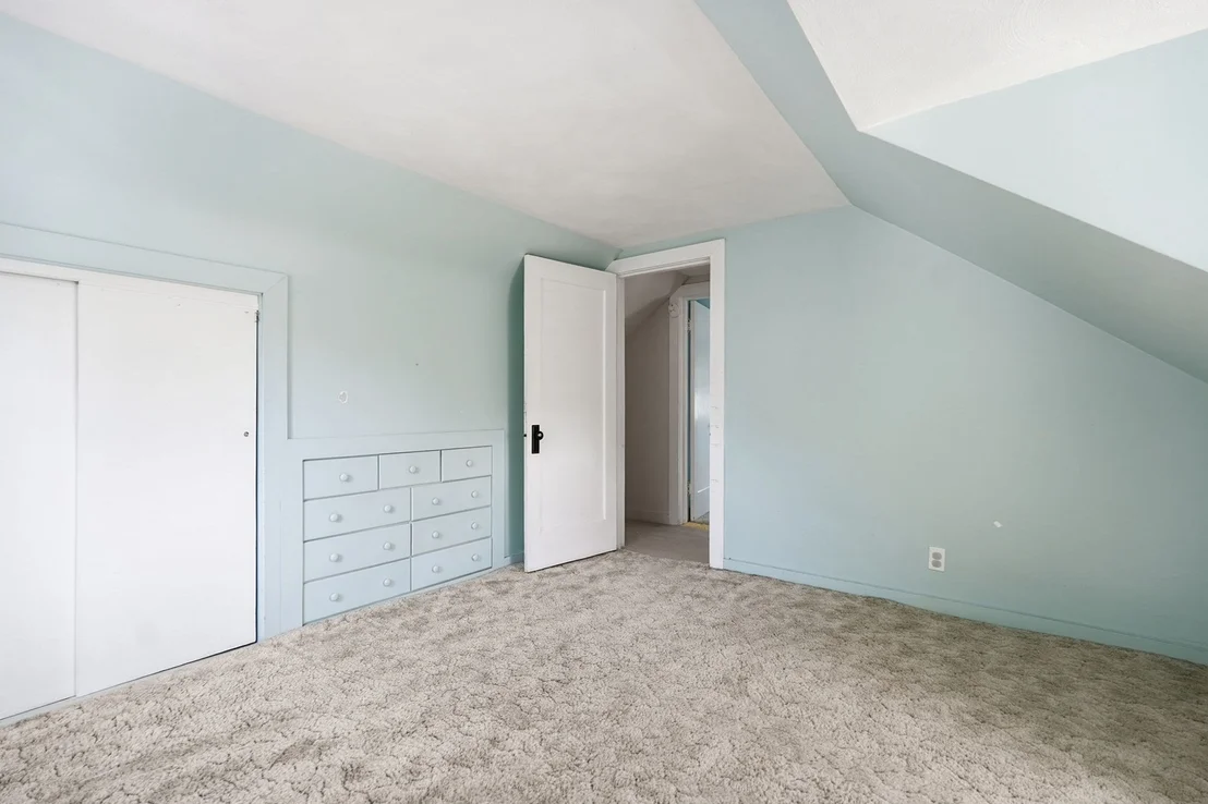 Photo of 24 Grandview St