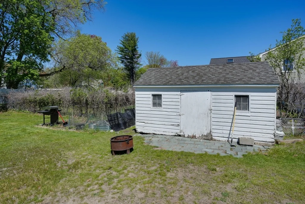 Photo of 14 Kazimer Dr
