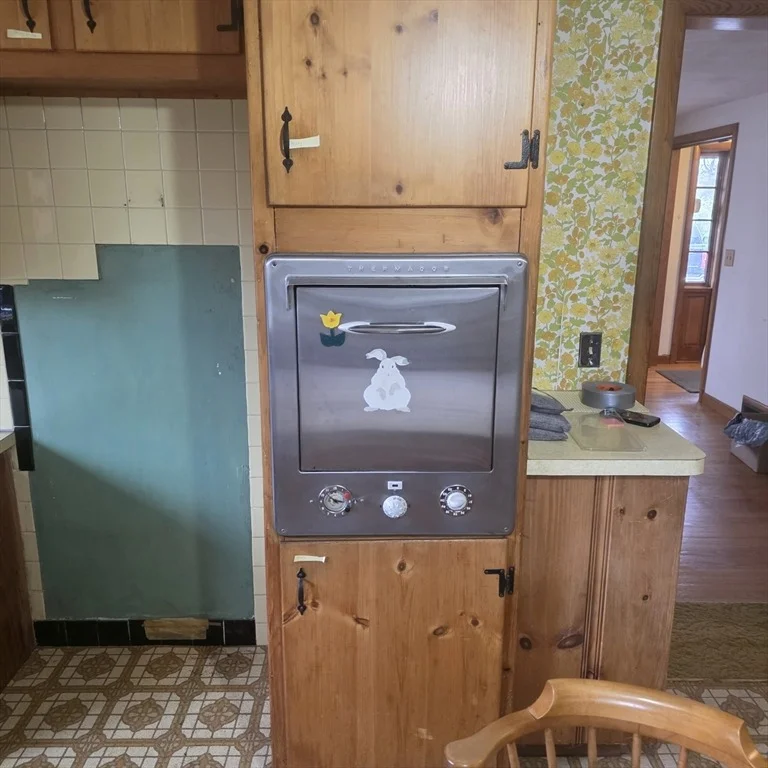 Photo of 30 Woodcrest Road