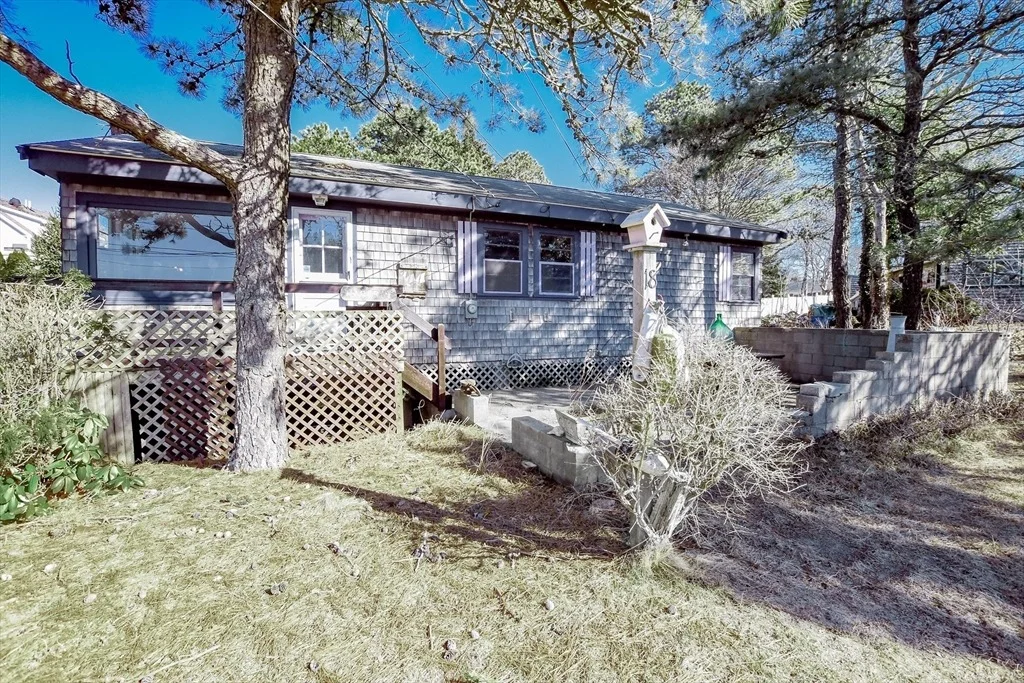 Photo of 18 Ormond Dr