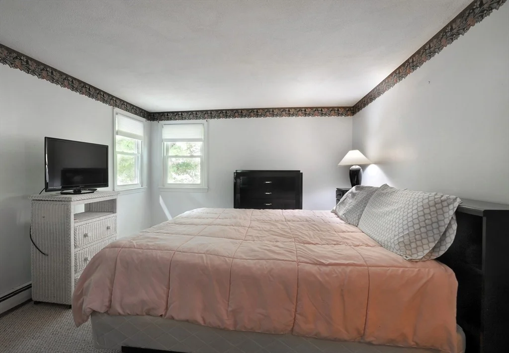 Photo of 47 Daniel Dr