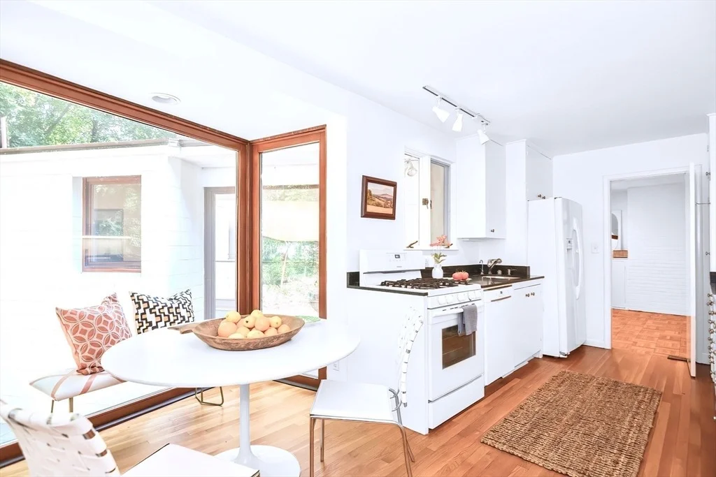 Photo of 115 Juniper Rd