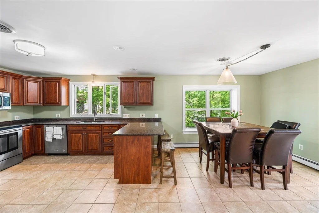 Photo of 4 Skyview Dr
