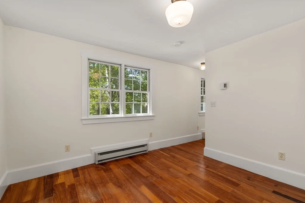 Photo of 495 Edmands Rd