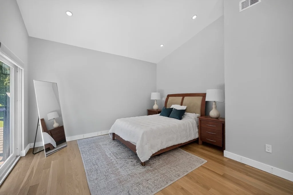 Photo of 409 Pearl St
