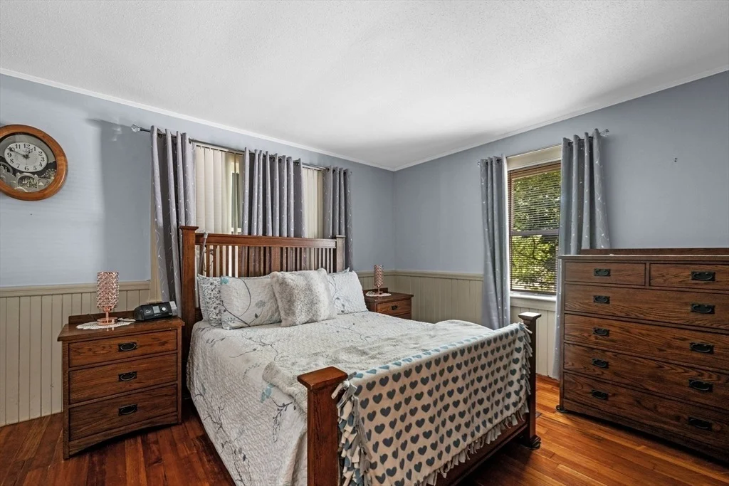 Photo of 123 Forest St