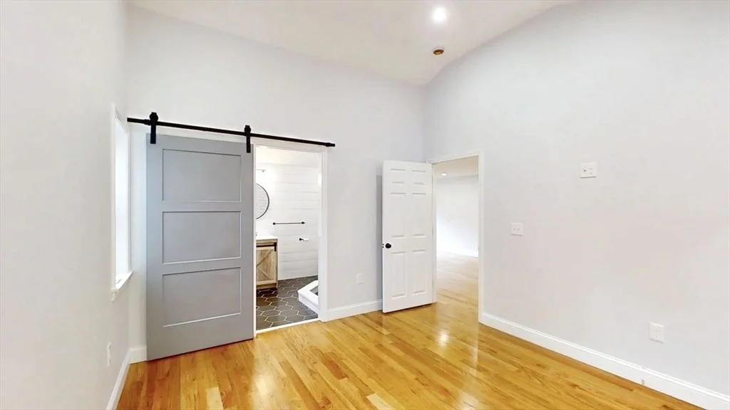 Photo of 8 Reardon Rd